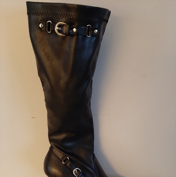 MIA Black Boots NIB SIZE 8 - Picture 2 of 4